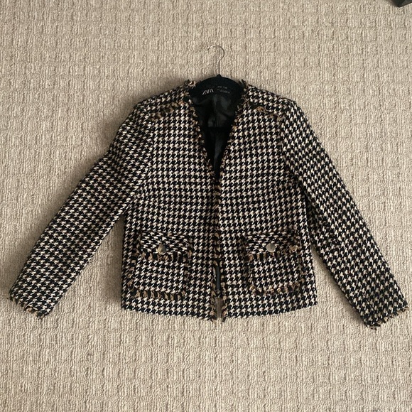 Zara Wool Tweed Houndstooth Boxy Fringe Hem Blazer Neutral Jacket size Small - Picture 10 of 13